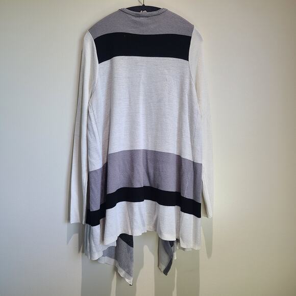 Torrid Cardigan Size 0 Large Long Sleeve Drape Sweater Coat Striped Open Front - Picture 7 of 12